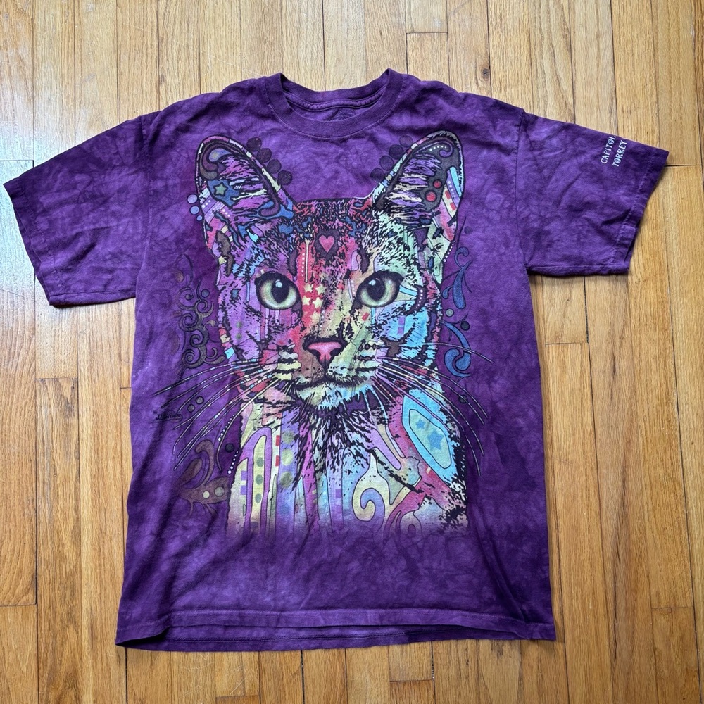 Purple Cat Graphic Tee - The Mountain- Size Large- Capital Reef Torrey Utah